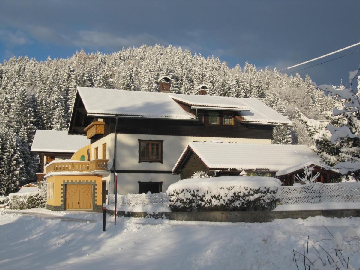 Landhaus Kloosterstube Lägenhet Hermagor-Pressegger See Exteriör bild